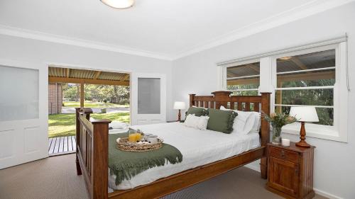 Shoalhaven Heads House | Pet-Friendly River Shack: Guest Rated 8.5/10 for Families