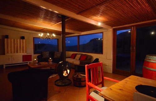 Dana Bay House | River Shack: Family-Friendly Getaway with Kitchen Access