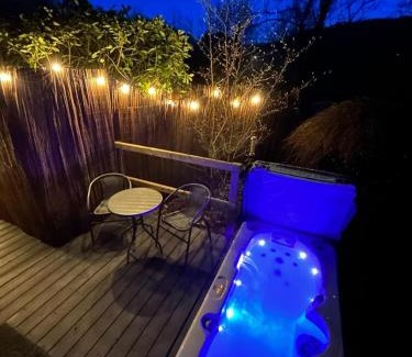Taicynhaeaf Apartment | Pet-Friendly River Side Cabin with Hot Tub in Snowdonia