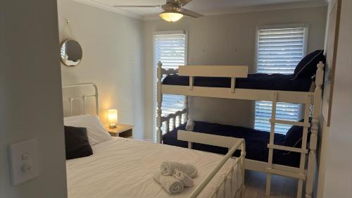 American River Villa | Tranquil River-Tide Retreat: 4-Star Family-Friendly Stay