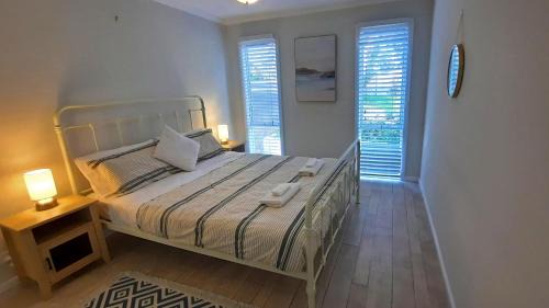 American River Villa | Tranquil River-Tide Retreat: 4-Star Family-Friendly Stay
