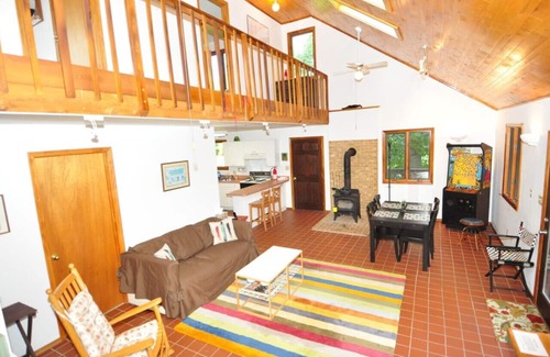 Great Cacapon House | Relax at River Valley Cabin - Pet Friendly & Family Ready