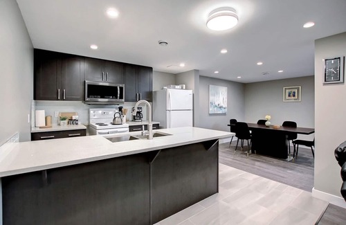 Northeast Edmonton House | Modern River Valley Basement Unit with Top-Rated Amenities