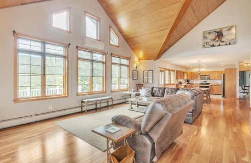 Rumford Center House | Cozy River Valley Sunset Home near Bethel & Newry