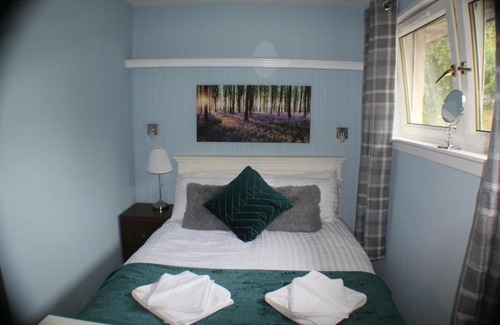 Balloch Apartment | Pet-Friendly River View Apartment with Great Guest Reviews