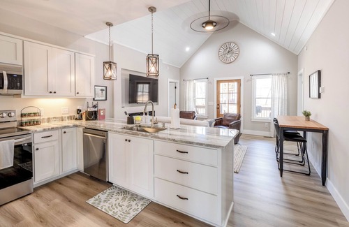 Ellijay House | Idyllic River View Getaway with Pool & Kitchen Amenities