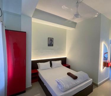 Dibrugarh House | Relaxing River View Homestay - Perfect for Families