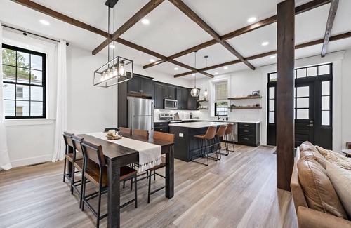Port Clinton Apartment | Ideal River View Retreat in Port Clinton Near Hawk Mountain