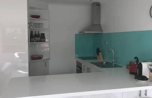 Battery Point Apartment | River View on Secheron A Cosy Battery Point Haven