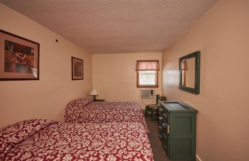 Bethel Resort | Relaxing River View Resort with Pool and Family Amenities