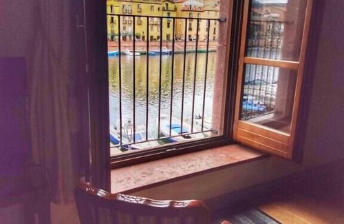 Bosa Historic Centre Apartment | Exclusive River View Apartments with Pool & Breakfast