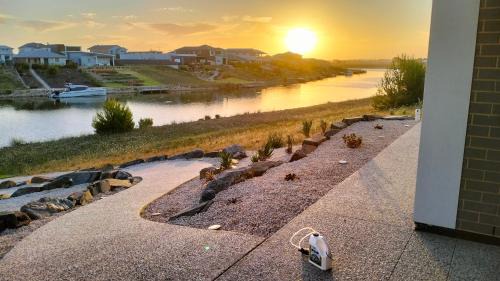 Nangkita House | Scenic River Views at Our Family-Friendly 4-Star Hotel