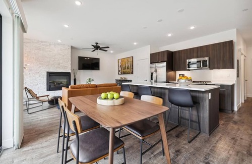 Silverthorne Condo | Guest Rated: 9.8 - River West 924 Condo on the Blue River