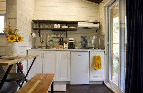 Sainte Rose du Nord House | Cozy Farmhouse Retreat with River & Hot Tub in the Forest