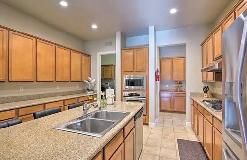 South Bechelli House | Rivercrest Branch House