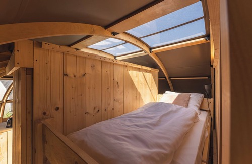 Zuna Resort | Riverdome with Private Sanitary and Scenic Views Await You