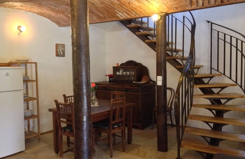 Kajov Apartment | Guest Rated 10/10: Riverfern Apartment with Pool & Spa
