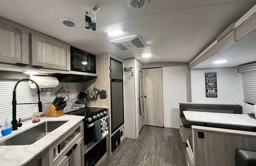 North Yelm House | Discover a Private Riverfront Stay at Serenity Riverside Retreat