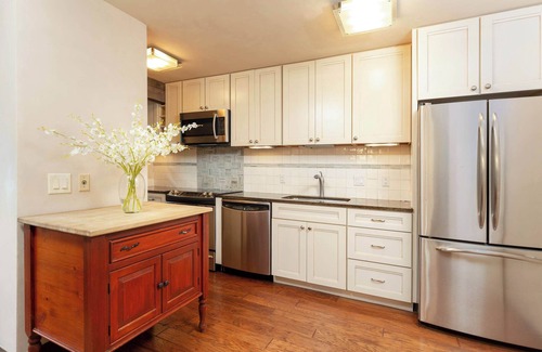 Aspen Condo | Riverfront Retreat: 2 BR with Pool & Hot Tub Near Town