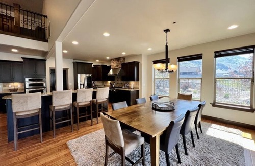 Orondo House | Riverfront Retreat: Family-Friendly with Pool & Views