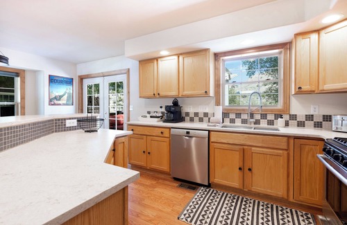 Gypsum House | Experience Riverfront Access for Fly Fishing and Rafting