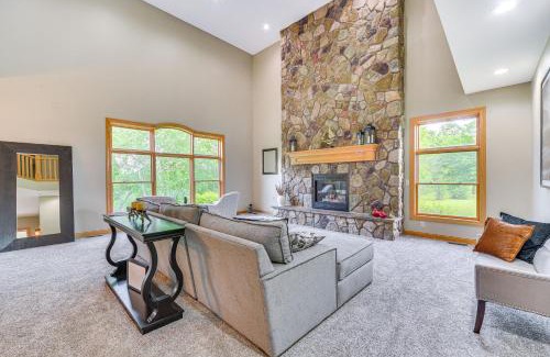 Brill House | Riverside Retreat in Rice Lake: Deck, Grill & Pet Friendly!