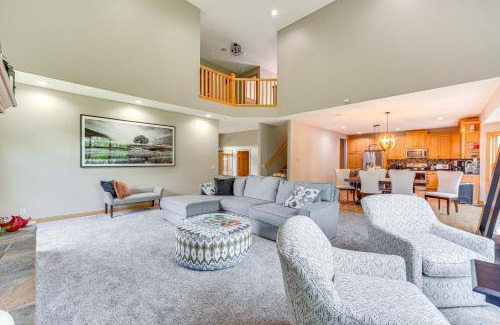 Brill House | Riverside Retreat in Rice Lake: Deck, Grill & Pet Friendly!