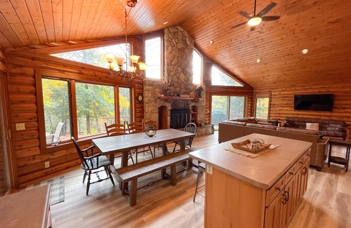 Thompsonville House | Inviting Betsie River Cabin with Spa and Family Amenities