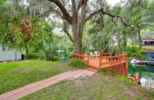 Dunnellon House | Idyllic Riverfront Home in Dunnellon with Private Dock