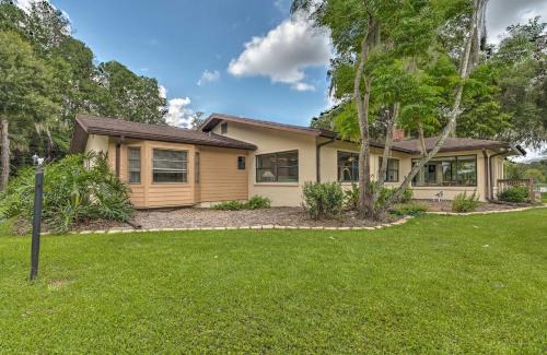 Dunnellon House | Idyllic Riverfront Home with Dock and Spa Amenities