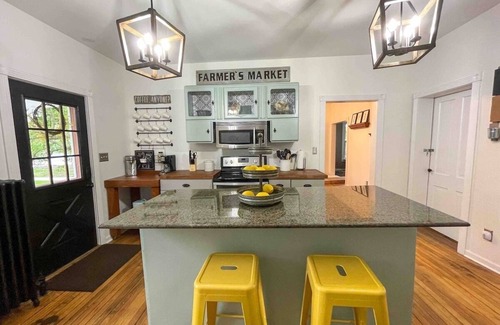 Kankakee County House | Riverfront Escape: Modern Comfort in Historic Home