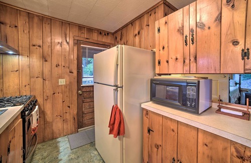 Lake Luzerne Cabin | Idyllic Riverfront Getaway with Dock Near Saratoga
