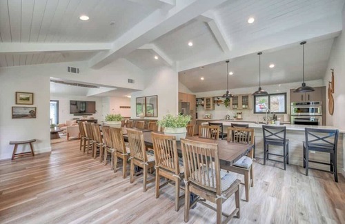 Canyon Lake House | Riverside Retreat with Outdoor Fireplace & Spa Amenities