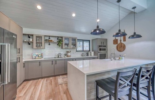 Canyon Lake House | Riverside Retreat with Outdoor Fireplace & Spa Amenities