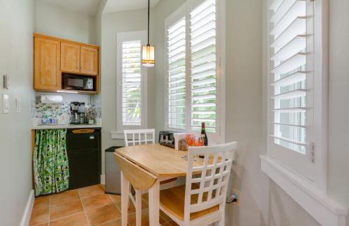 LaBelle Apartment | Riverfront Florida Studio with Pool & Hot Tub Access