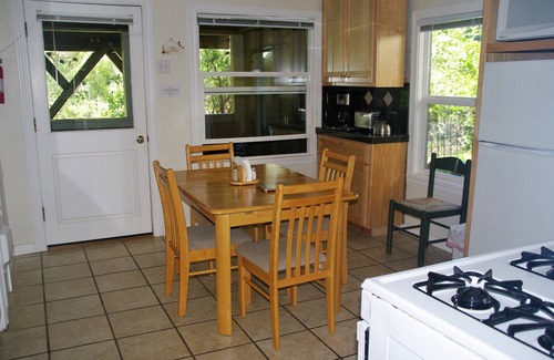 Monte Rio House | Riverfront Retreat Near Beach with Pool and Breakfast