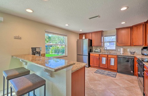 New Port Richey Cottage | Riverfront Retreat with Putting Green & Boat Dock - 9.8/10
