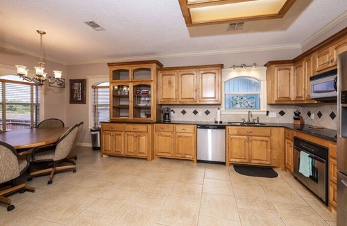 Matagorda House | Riverside Retreat with Fishing Pier & Oceanfront Views