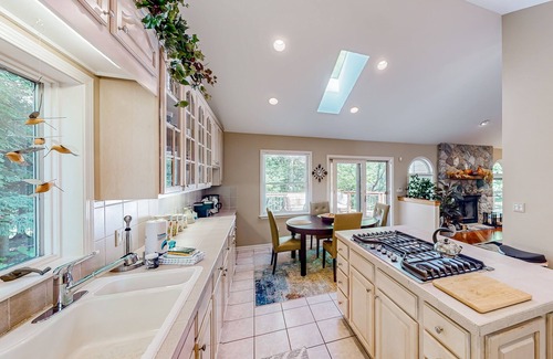 Thompsonville House | Idyllic Riverfront Home with Deck & Fireplace Near Golf