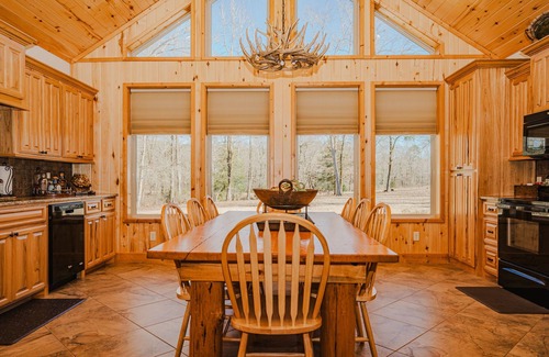 Murfreesboro House | Riverside Retreat: Family-Friendly House Near Lake Greeson