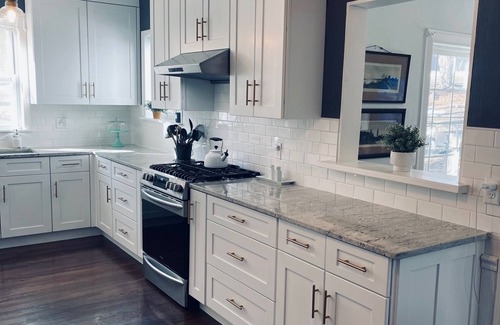 Bellaire House | Riverside Retreat in Downtown Bellaire: Pets Welcome & Views