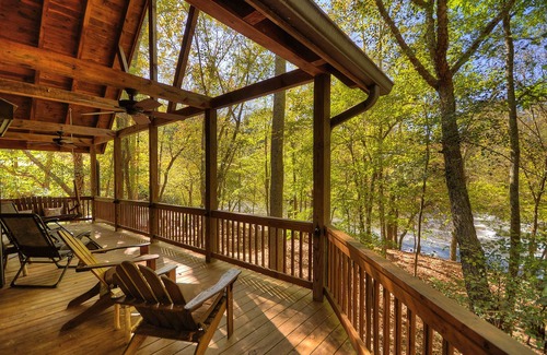 Ellijay Cabin | Riverfront Retreat: Screen Porch & Pet-Friendly Amenities