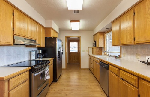 Prosser House | Experience Riverfront Ranch House in Picturesque Wine Country