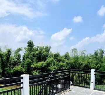San Carlos Apartment | Riverfront Residence: Pet-Friendly Stay in San Carlos