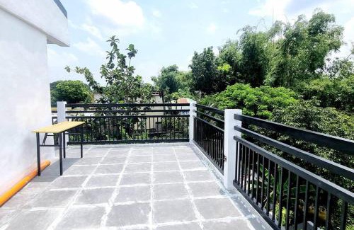 San Carlos Apartment | Riverfront Residence: Pet-Friendly Stay in San Carlos