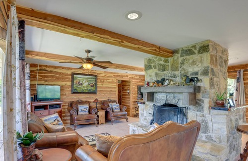 Millsap House | Riverfront Texas Getaway on 50-Acre Property!