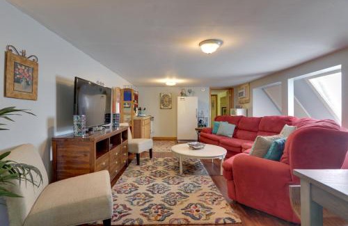Townsend Apartment | Riverfront Townsend Apartment: Spa Retreat Near Pigeon Forge
