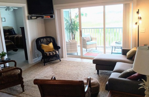 Darien Condo | RIVERFRONT VILLAGE MARSH VIEW 3 BEDROOM, 3 BATH CONDO WITH BOAT SLIP