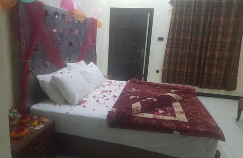 Balakot Hotel | Discover Riveria The Edge Hotel: Family-Friendly Stays