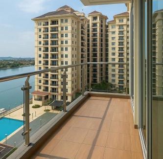 Kuching Apartment | Riverine Resort Diamond, 11-05